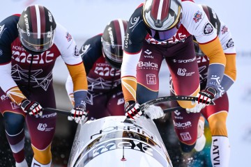 PK Sanktmorica II > Bobslejs