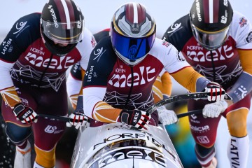 PK Sanktmorica II > Bobslejs