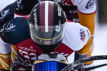 PK Sanktmorica II > Bobslejs