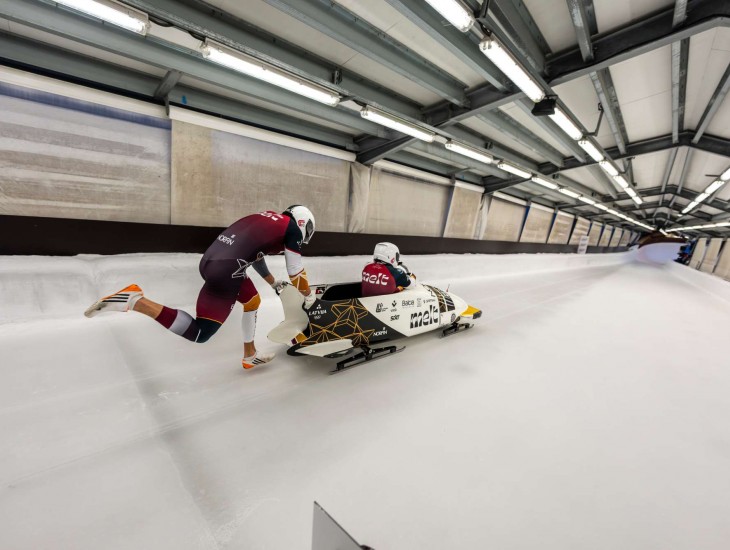 Šonedēļ Siguldā cīņa par Eiropas Junioru čempiona titulu bobslejā un skeletonā
