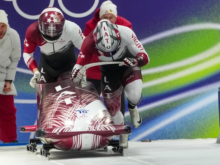 Kalenda / Miknis izcīna astoto vietu olimpisko spēļu divnieku sacensībās