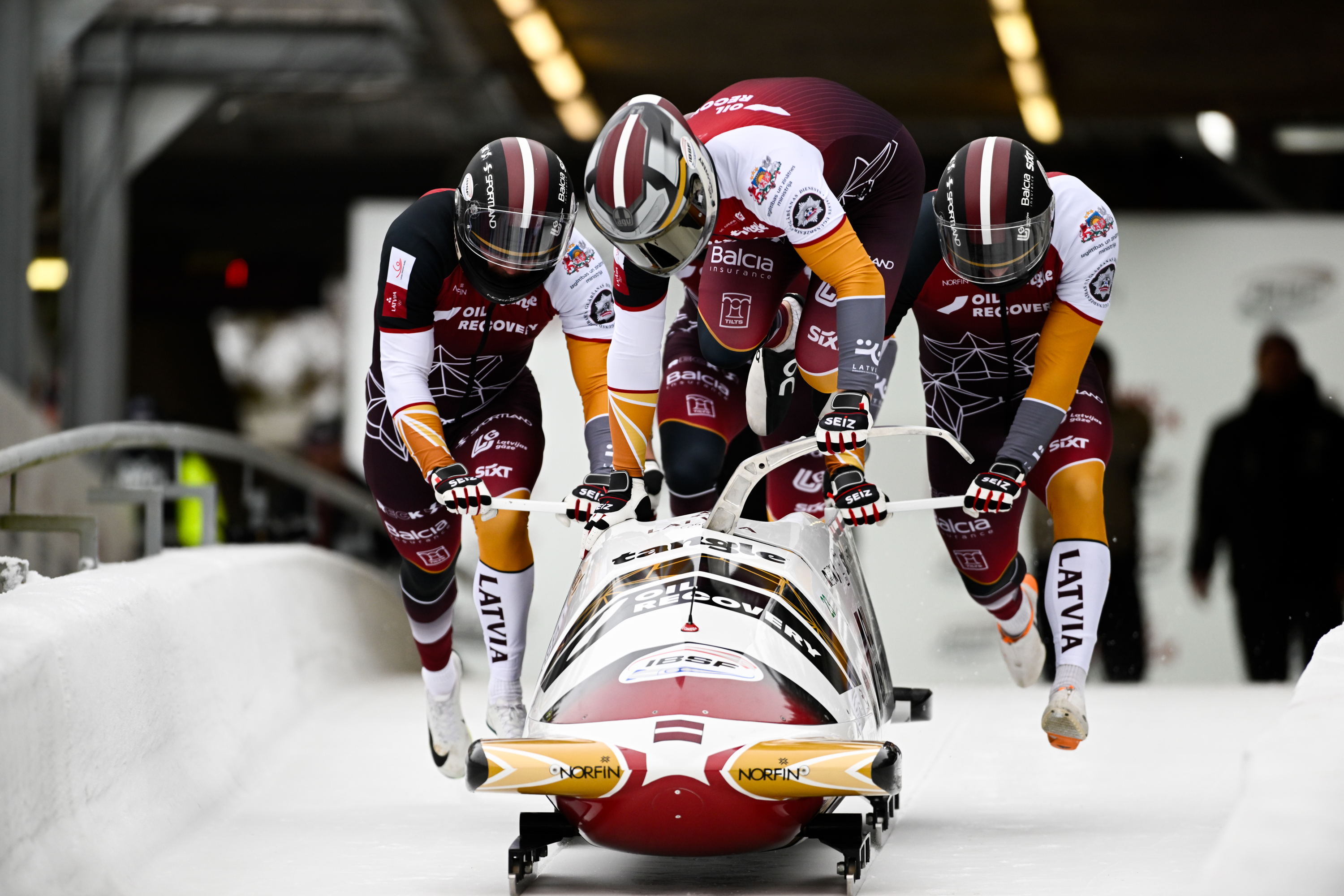 Latvijas bobsleja izlase pēcolimpiskajā sezonā koncentrēsies uz Eiropas kausu